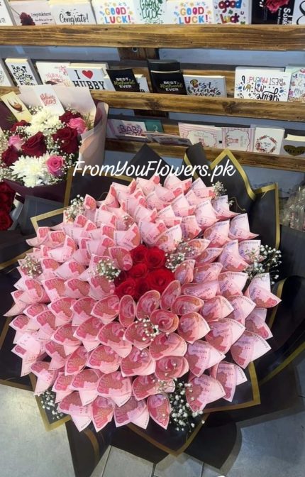 Eidi Money Bouquet Lahore - FromYouFlowers.pk