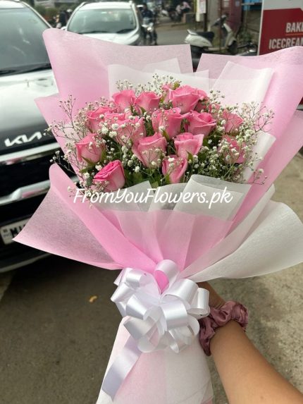 Flowers for Mom's Day Pakistan - FromYouFlowers.pk