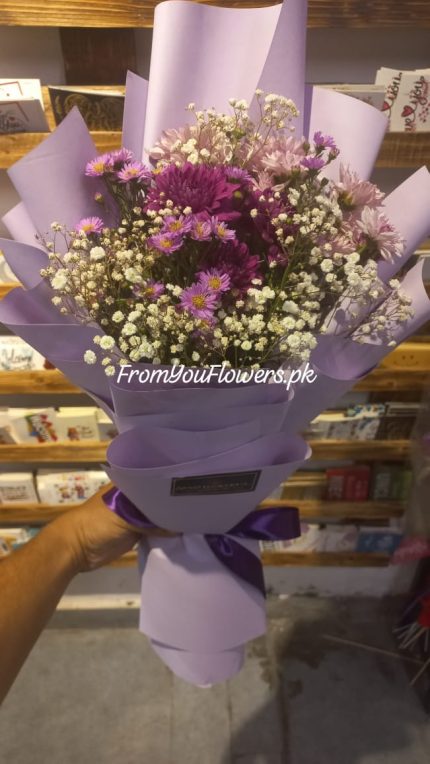 Flowers for Mom Islamabad - FromYouFlowers.pk