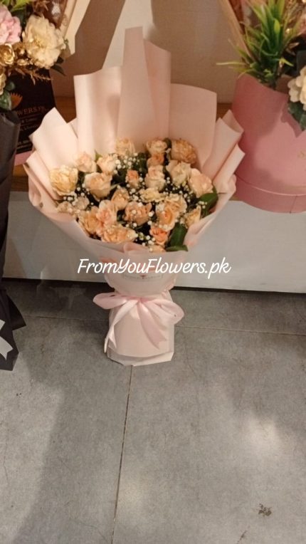 Best Flowers for Mom Pakistan - FromYouFlowers.pk
