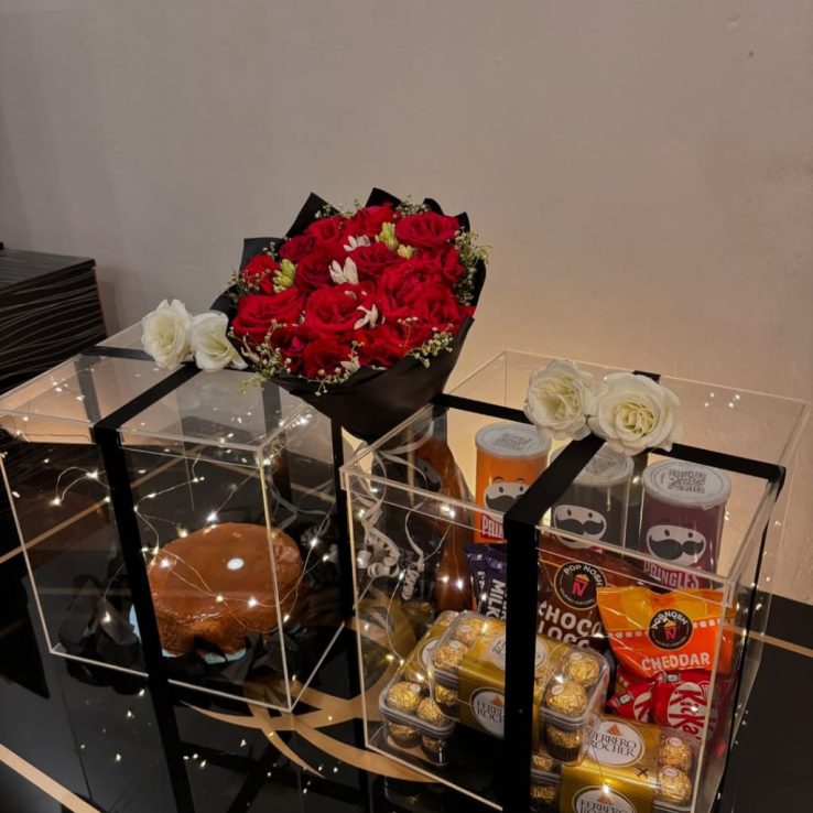 Acrylic Box Cake and Chocolates Lahore - FromYouFlowers.pk