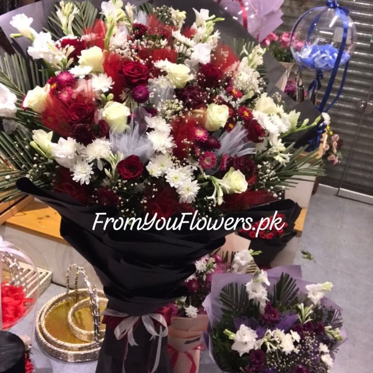 Giant Bouquet Delivery Pakistan - FromYouFlowers.pk