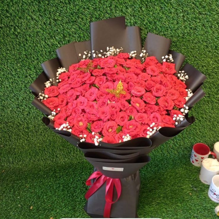 Online Valentine Flowers Lahore - FromYouFlowers.pk