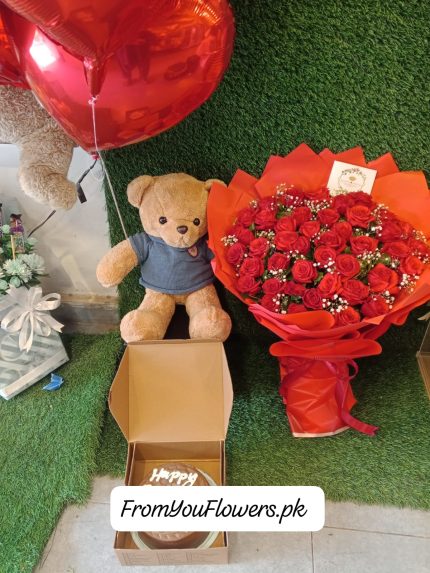Gifts and Flowers for Valentine Lahore - FromYouFlowers.pk