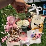Mom Gifts Delivery Lahore - FromYouFlowers.pk