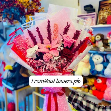 Bouquet for Mother's Day Lahore - FromYouFlowers.pk