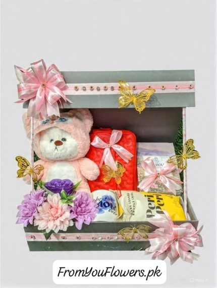 Gifts Delivery for Mother's Day Pakistan - FromYouFlowers.pk
